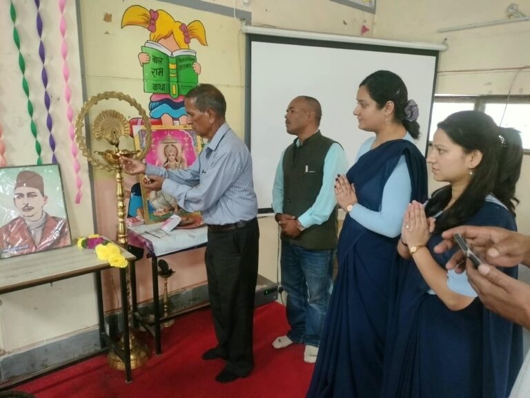 चमोली : हिंदी दिवस पर हिमवंत कवि चंद्र कुंवर बर्त्वाल को किया याद