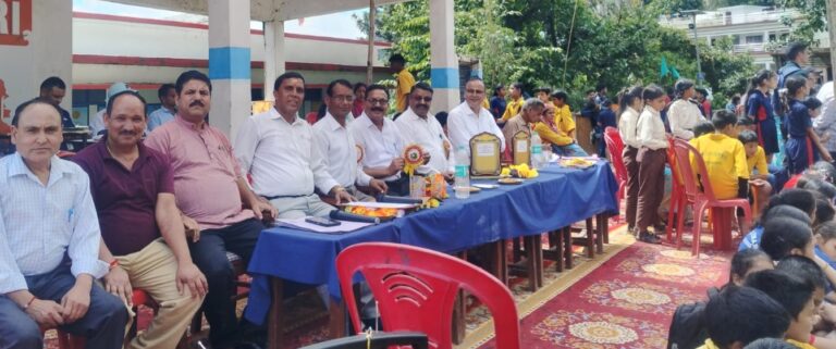 ऊखीमठ : गुप्तकाशी में ब्लॉक स्तरीय खेल प्रतियोगिता का भव्य शुभारंभ