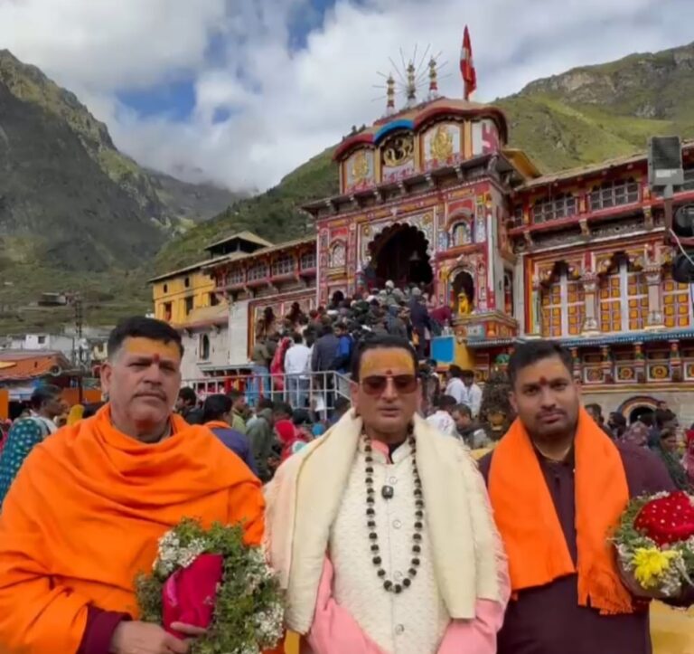 बदरीनाथ : सीएम धामी के जन्मदिन पर बदरीनाथ धाम में महाभिषेक, शाम को प्रज्ज्वलित होंगे 51 आशीर्वाद दीप