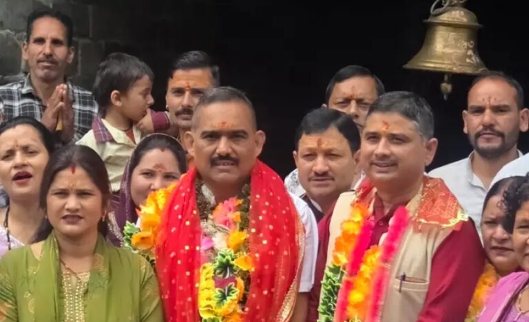 गोपेश्वर : गजेंद्र सिंह रावत निर्विरोध बने जिला सहकारी बैंक के अध्यक्ष