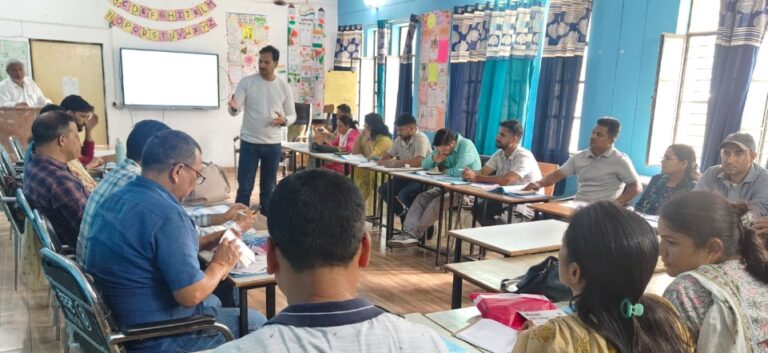 गौचर : कौशलम कार्यशाला में शिक्षकों ने सीखे विद्यार्थियों में उद्यमशील सोच विकसित करने के गुर