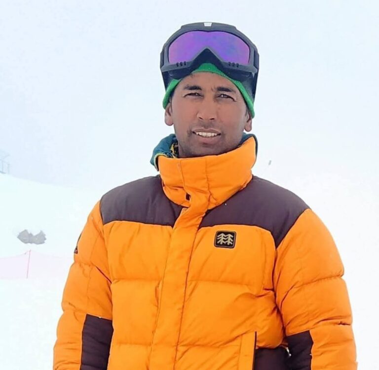 चमोली : औली के स्की खिलाड़ी विवेक पवार को राष्ट्रीय जिम्मेदारी, स्की एंड स्नोबोर्ड इंडिया की चयन समिति में बने सदस्य